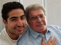 آیا عده‌ای می‌خواستند سنگ آرامگاه محمدرضا شجریان را بشکنند؟