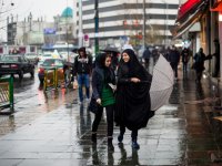وزش باد شدید، خیزش گرد و خاک و بارش باران در تهران