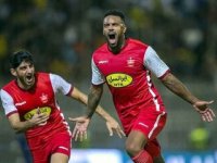 واکنش یورگن لوکادیا به قهرمانی پرسپولیس + عکس