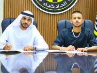 سلفی مهدی قایدی در سواحل دوبی + عکس