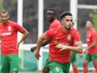 پشیمانی علی علیپور از حضور در پرتغال؛ احتمال بازگشت به پرسپولیس!