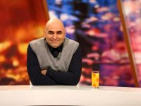 علی مشهدی سریال ۹۰شبی طنز می‌سازد