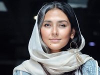 سلفی هدی زین‌العابدین با این پسر ویرال شد