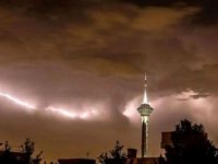 رگبار و رعد و برق و خیزش گرد و خاک در برخی استان‌های کشور