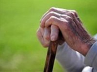 هشدار درباره سالمندی شتابان ایران؛ بحران‌های متوالی دهه شصت