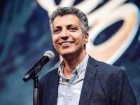 دیدار صمیمی عادل فردوسی‌پور و همایون شجریان