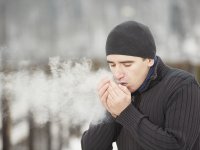 علت تنگی نفس در هوای سرد چیست؟