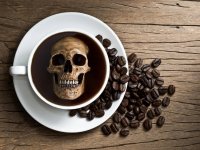 خبر بد برای علاقه‌مندان به قهوه ؛ زنان بیشتر احتیاط کنند