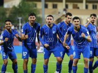 دروازه‌بان استقلال بابانوئل شد + عکس