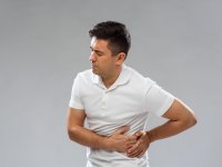 علت درد سمت چپ بدن چیست؟