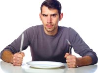 چه زمانی غذا بخوریم تا وزنمان کم شود؟