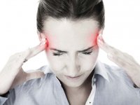 چرا در هوای گرم دچار سردرد می‌شویم؟