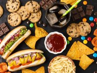 مصرف فست فودها باید هر چند وقت یک بار باشد؟