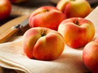 خواص هلو انجیری؛ میوه ای پرخاصیت