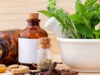 خرید این داروهای گیاهی ممکن است به قیمت جانتان تمام شود