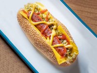 مصرف یک هات داگ چند دقیقه از عمر انسان کم می‌کند؟