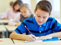 چگونه فرزندتان را برای شروع سال تحصیلی جدید آماده کنیم؟