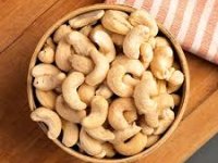 این دانه منبع مس و باعث تقویت مو است