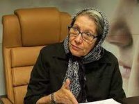 درباره عملکرد وزیر بهداشت با مردم موافقم