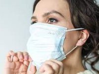 شستن بینی با آب نمک مانند ماسک‌زدن الزامیست