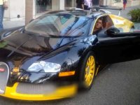 سبک زندگی جدید محمدرضا گلزار؛ رولزرویس!