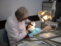 راهنمای جامع خدمات دندان پزشکی بیمارستان غرضی اصفهان +شماره تماس و رزرو نوبت