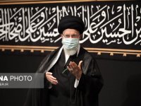 مراسم عزاداری شب تاسوعای حسینی با حضور مقام معظم رهبری + عکس