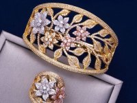 قیمت طلا، سکه و ارز ۱۴۰۱.۰۴.۱۴؛ سکه بالا ر فت