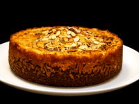طرز تهیه کیک توسکا؛ کیک کلاسیک بادامی از کشور سوئد