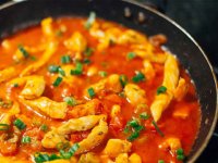 خورش مرغ ادویه دار