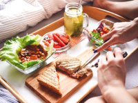 توصیه‌های تغذیه‌ای در بیماری فیبروکیستیک پستان