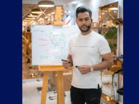 آموزش آرایشگری آقایان توسط استاد احمد زارع