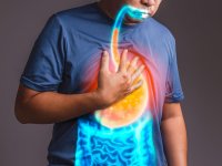 ۱۱ ماده غذایی که شما را از شر رفلاکس معده خلاص می‌کند