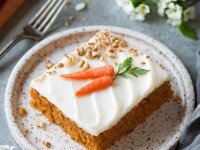 طرز تهیه کیک هویج بدون فر؛ پرطرفدار و خوشمزه