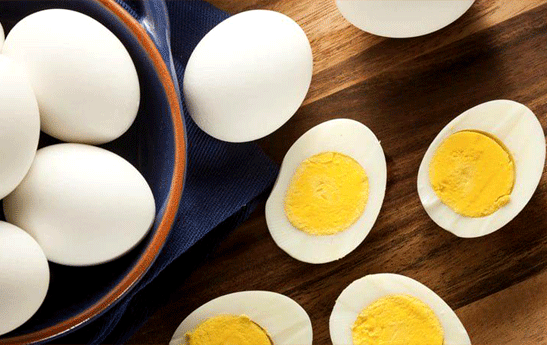 بالای 50 سال، روزانه چند تخم مرغ بخورند؟