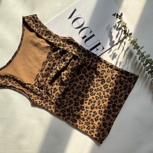 کراپ تاپ پلنگی جلو کشدار  کد ۴۳۸