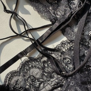 لباسخواب ریش دار فری‌لَس  کد ۱۲۸۹