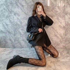 جورابشلواری طرح گوچی کد ۱۱۵۳