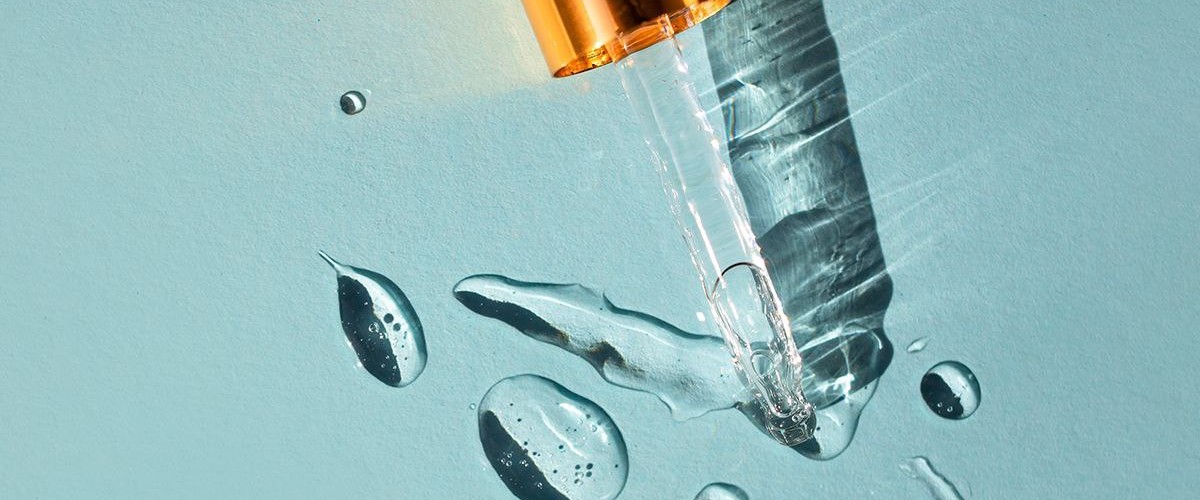 پلی‌گلوتامیک اسید؛ آبرسانی قدرتمند و محافظت‌کننده پوست