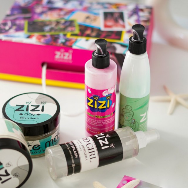 پک مراقبت از پوست زی زی مدل انیمه