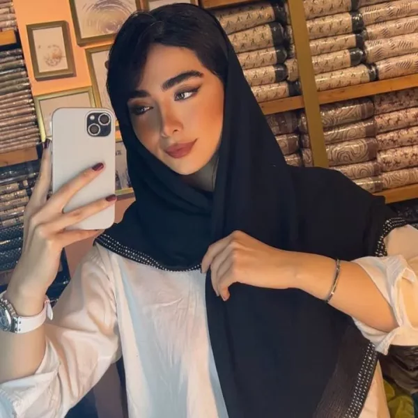 روسری دور نگین مدل نارسیس