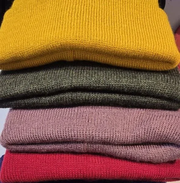 کلاه بافت ساده زنانه