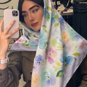 روسری نخی گلی طرح‌دار مدل بهاری