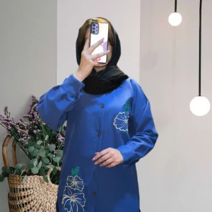مانتو جلو دکمه دبل گلدوزی