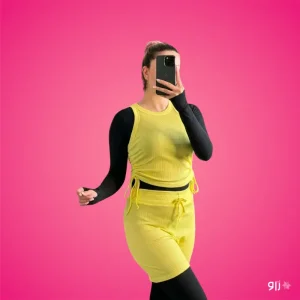 ست تاپ و شلوارک زنانه مدل رژا