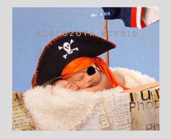 عکس نوزاد با تم دزد دریایی